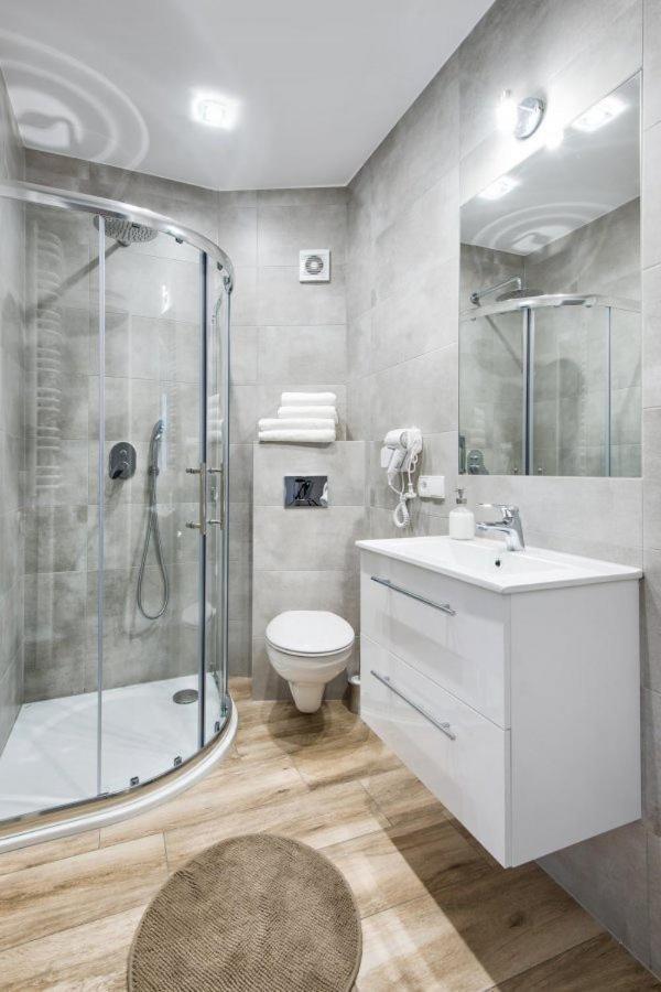 Old Town Apartments - B12 Krakow Ngoại thất bức ảnh