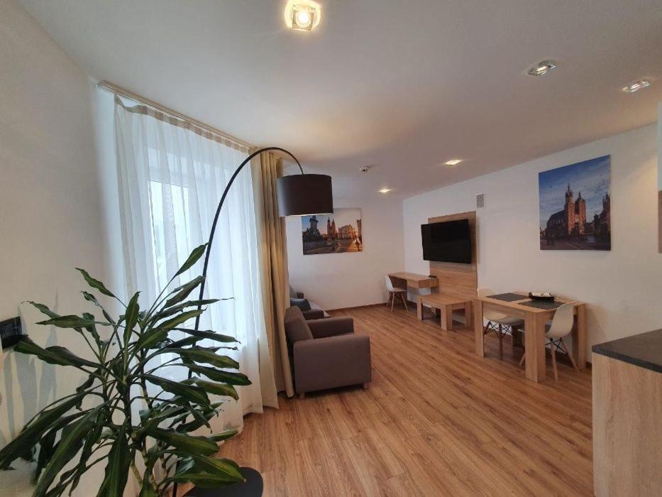 Old Town Apartments - B12 Krakow Ngoại thất bức ảnh